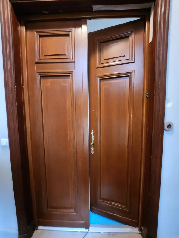 porte entree appartement geneve